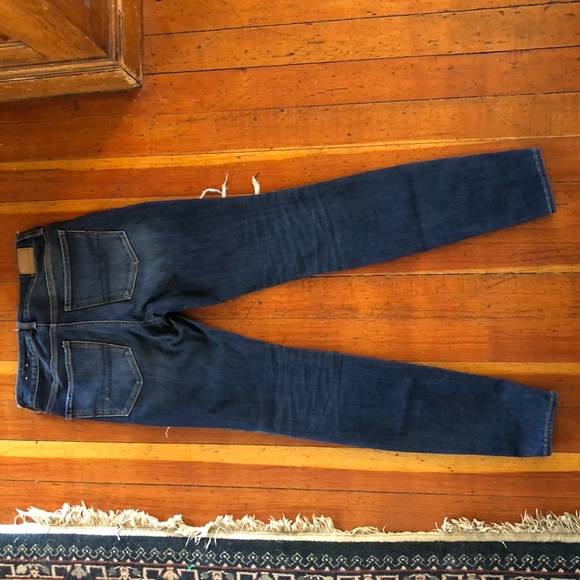 *SOLD* American Eagle Distressed Size 6 Hi Rise - Picture 6 of 11